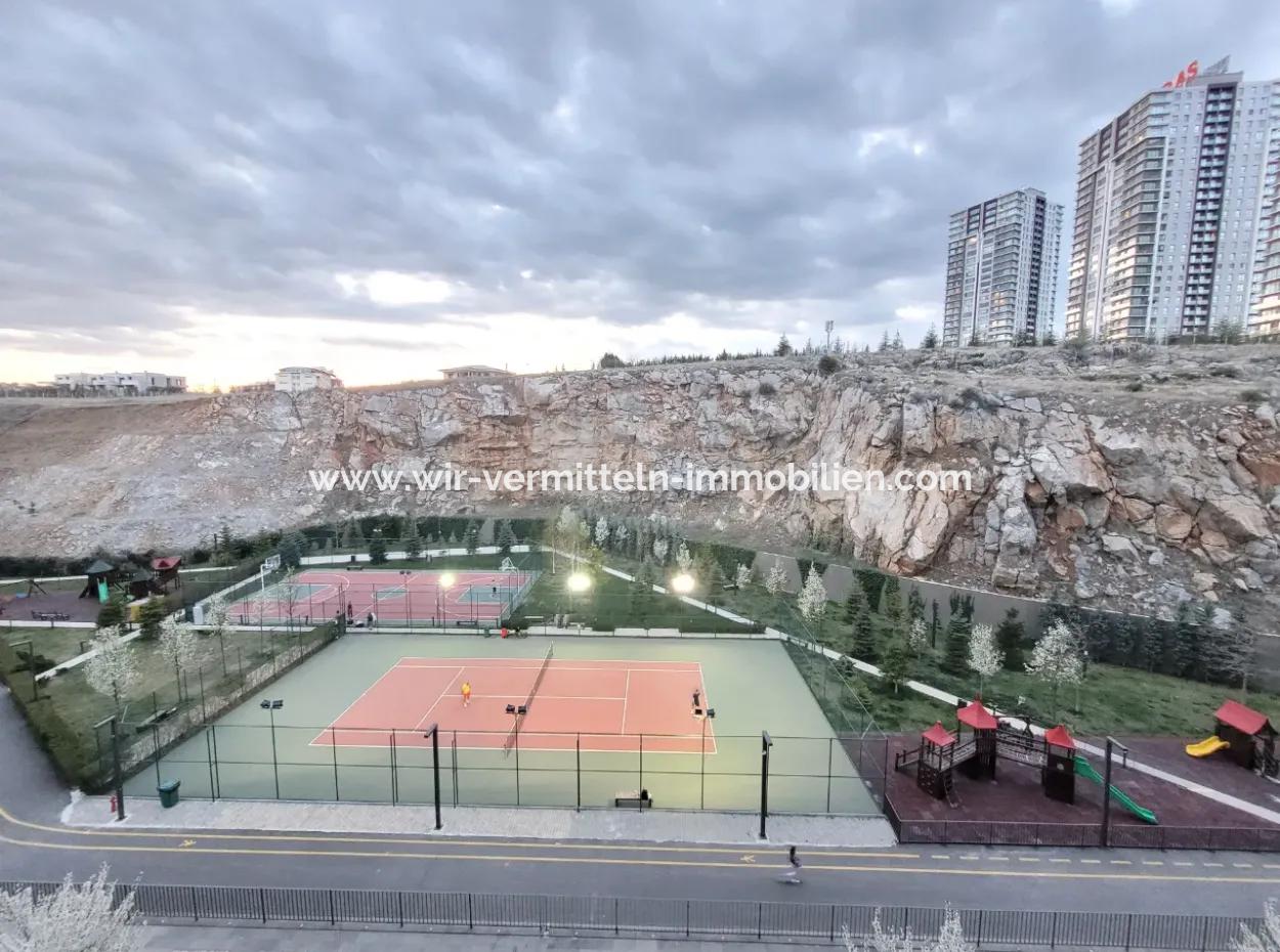 Incek Loft 3+1 Garden Duplex Apartment Mit Stadtblick Zum Verkauf