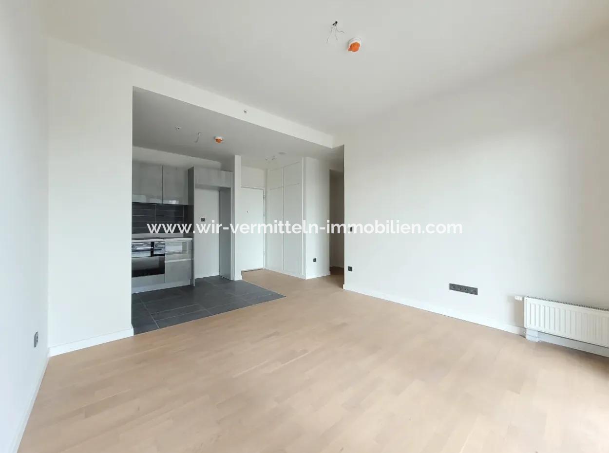1+1 46 M² 17Nd Floor Mogan Ziel View Apartment For Sale In Beytepe İncek Bulvar Loft Complex