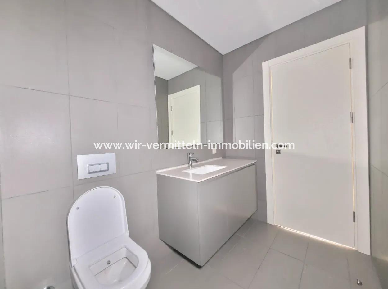 5,5+1  Maisonette-Wohnung Im 5. Stock Mit Blick Auf Die Landschaft Zum Verkauf Im İncek Loft-Komplex