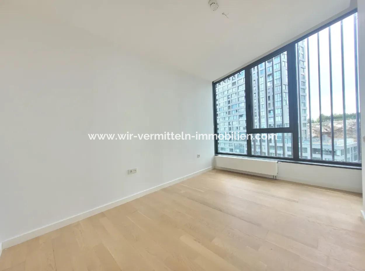5,5+1  Maisonette-Wohnung Im 5. Stock Mit Blick Auf Die Landschaft Zum Verkauf Im İncek Loft-Komplex