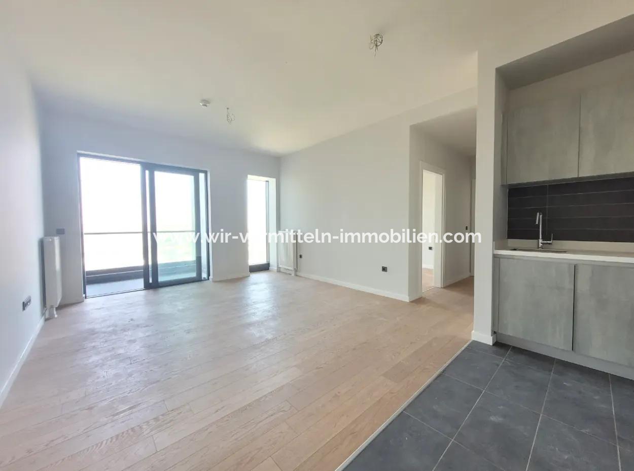 Beytepe İncek Bulvar Loft Zu Vermieten 2+1 68M² 21. Stock Boulevard Fassade Wohnung