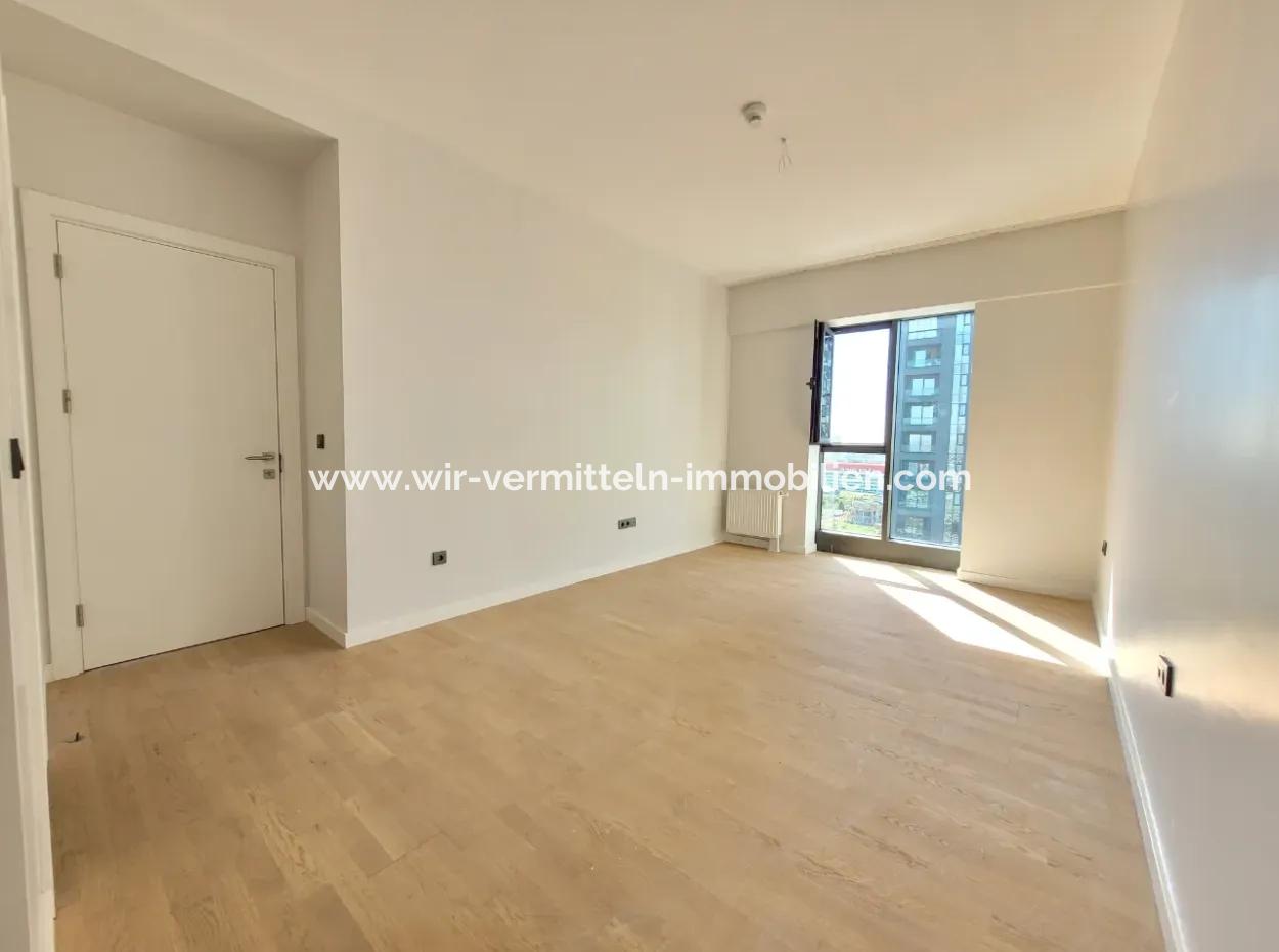 3+1 110M² 8. Stock Boulevard View Wohnung Zum Verkauf In Beytepe İncek Bulvar Loft Complex