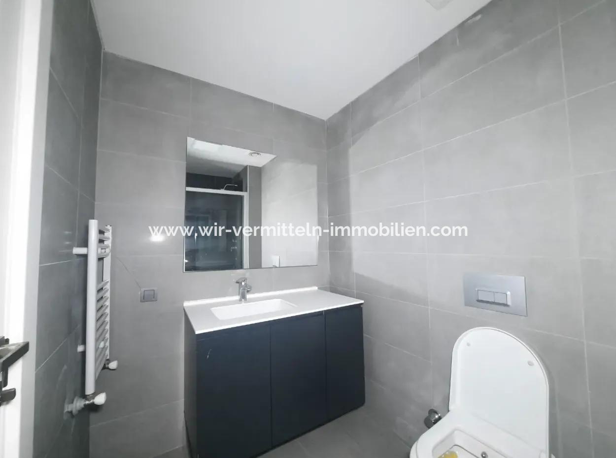 110 M2 2+1 Villa Zu Verkaufen In Beytepe İncek Bulvar Loft Lage Gartengeschoss Mieterlose Wohnung