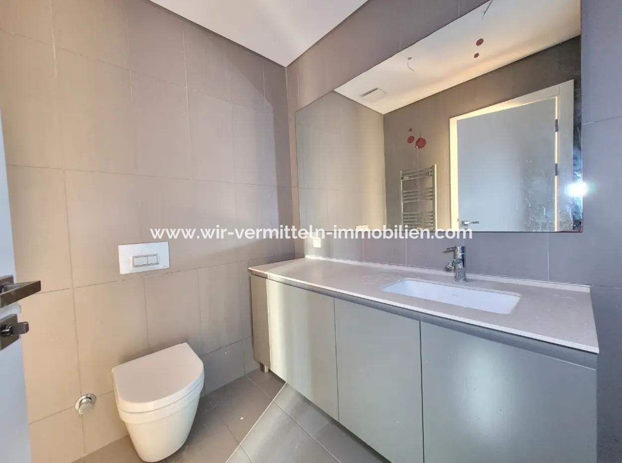 Mieterloses İncek Loft 3 1 Wohnung Im 4. Stock Mit Terrasse Zum Verkauf  In Gölbaşı / Ankara /Türkei