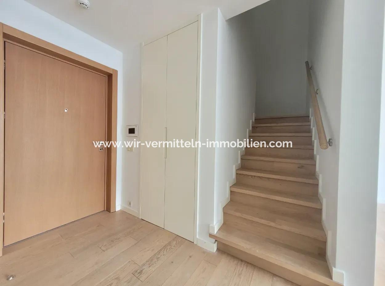 Incek Loft 3+1 Garden Duplex Apartment Mit Stadtblick Zum Verkauf