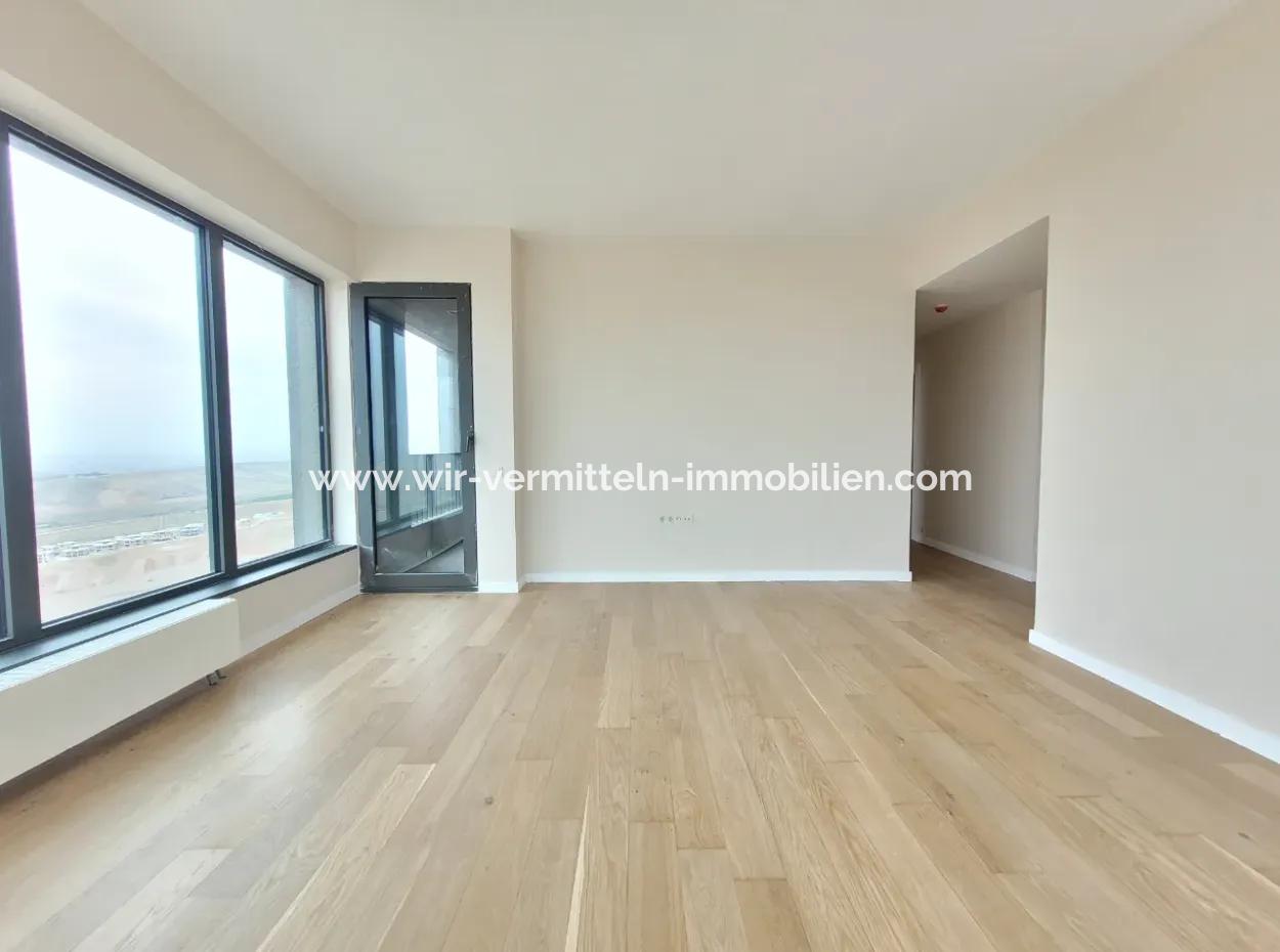 İncek Loft Zum Verkauf 2 1 85 M² Wohnung Mit Fassade Im 22. Stock