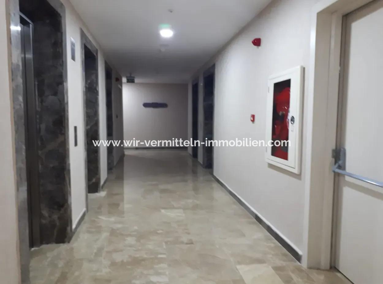 Leere, Luxuriöse Möblierte İncek Prestige 1+1 62 M² Wohnung Im 15. Stock Zum Verkauf