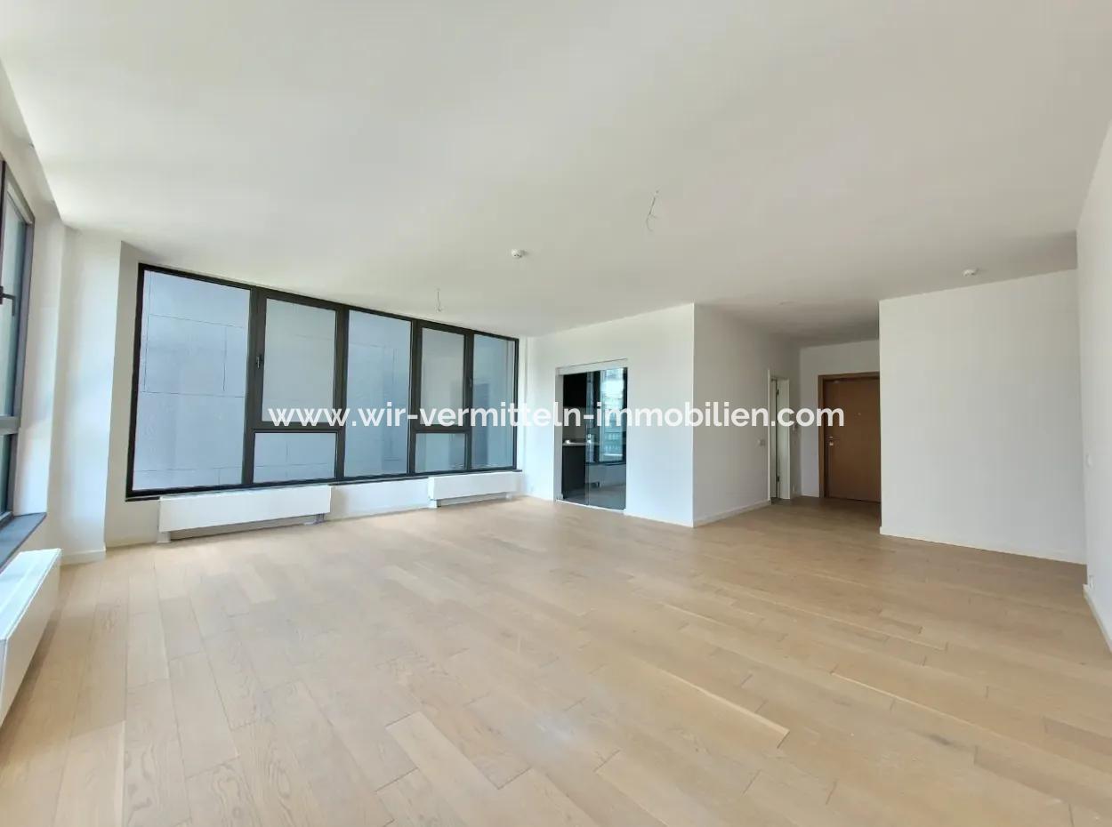 İncek Loft Zum Verkauf 3.5+1 140 M² Wohnung Mit Landschaftsfassade Im 3. Stock
