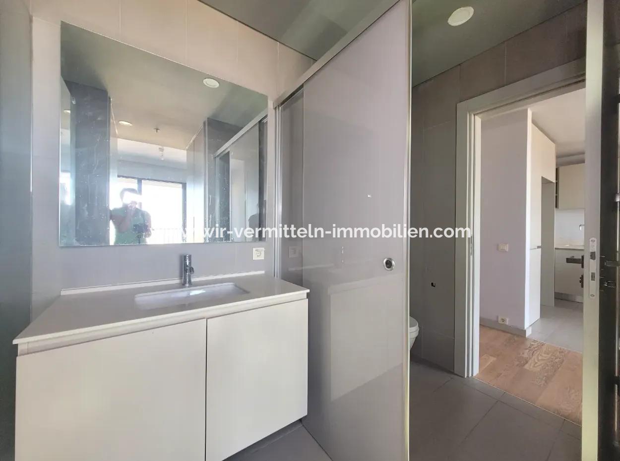 Leerstehendes İncek Loft Zum Verkauf 1+1 Wohnung Im 2. Stock Mit Seeblick