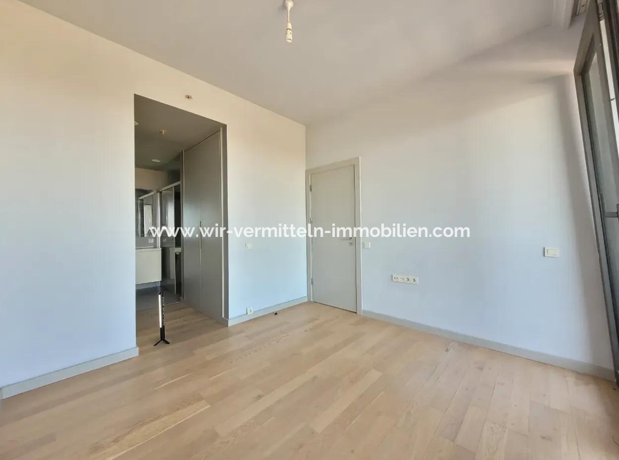 Leerstehendes İncek Loft Zum Verkauf 1+1 Wohnung Im 2. Stock Mit Seeblick