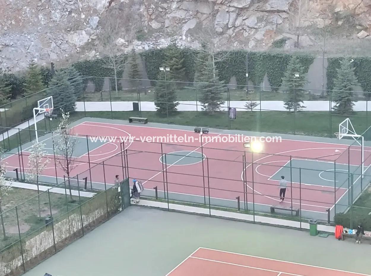 Leerstehendes İncek Loft Zum Verkauf 1+1 Wohnung Im 2. Stock Mit Seeblick