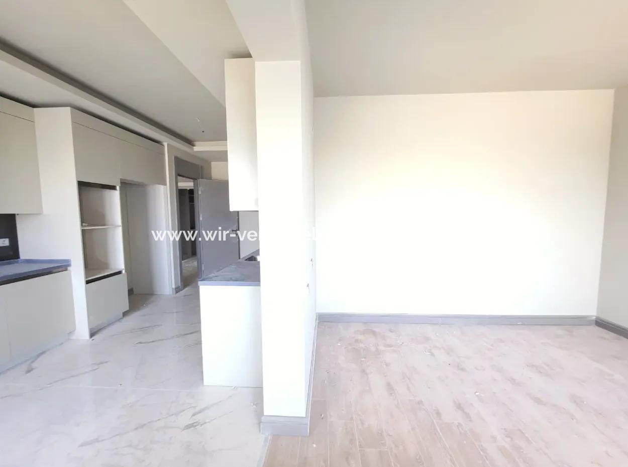 Zero City  Kent İncek Zum Verkauf 3+1.124 M² 3. Stock Wohnung Hacılar Nachbarschaft Gölbaşı Ankara