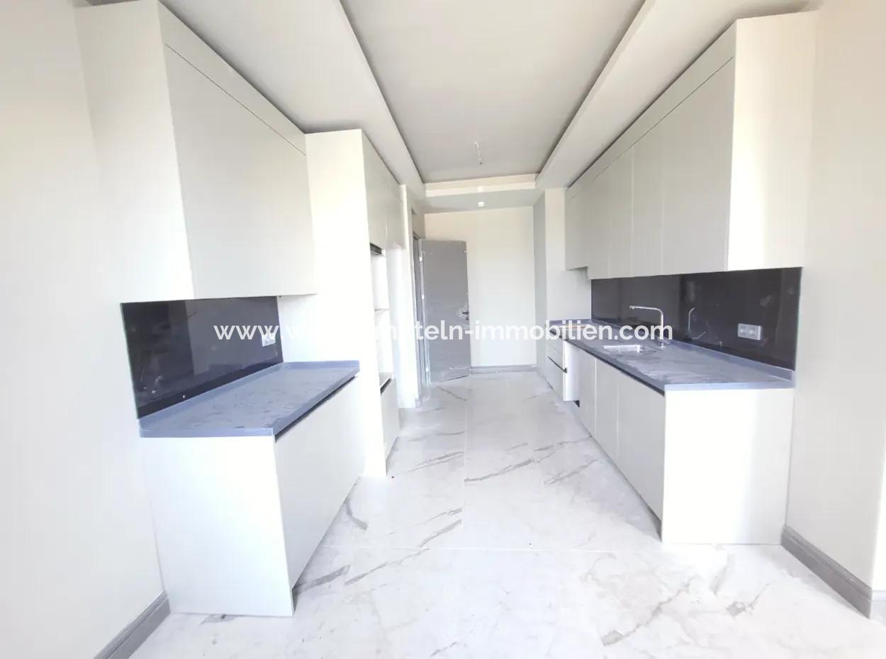 Zero City İncek Zum Verkauf 3 1 Landschaftsansicht 124 M² 3. Stock Wohnung Hacılar Stadtteil Gölbaşı Ankara