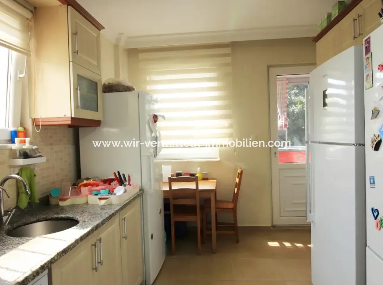 Zum Verkauf Steht Eine Gartenwohnung Mit 3 Schlafzimmern Und 1 Wohnzimmer Auf Einem 585M2 Grundstück In Köyceğiz , Muğla, Türkei