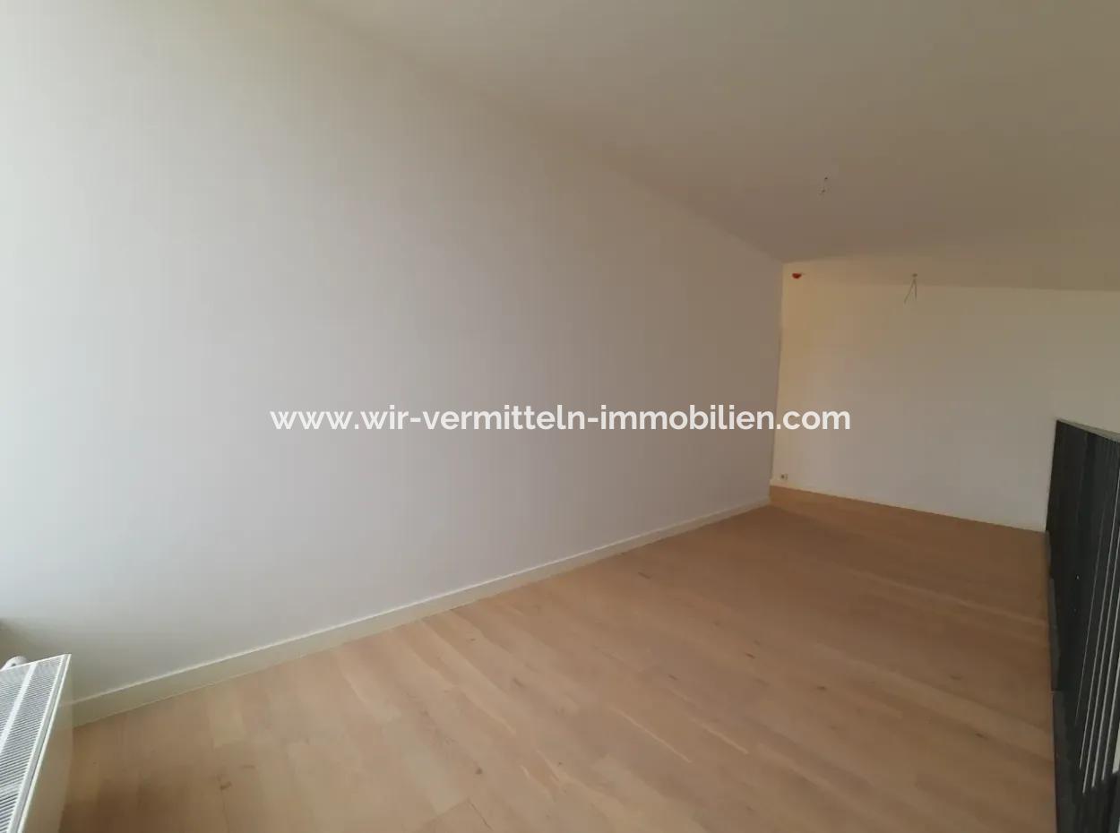 5,5+1  Maisonette-Wohnung Im 2. Stock Mit Blick Auf Die Landschaft Zum Verkauf Im İncek Loft-Komplex