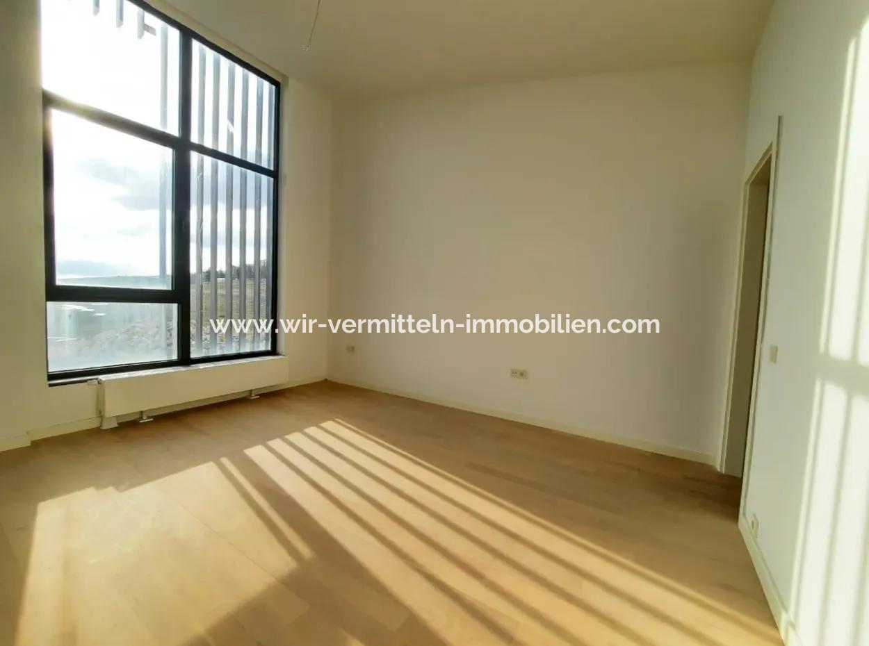 5,5+1  Maisonette-Wohnung Im 2. Stock Mit Blick Auf Die Landschaft Zum Verkauf Im İncek Loft-Komplex