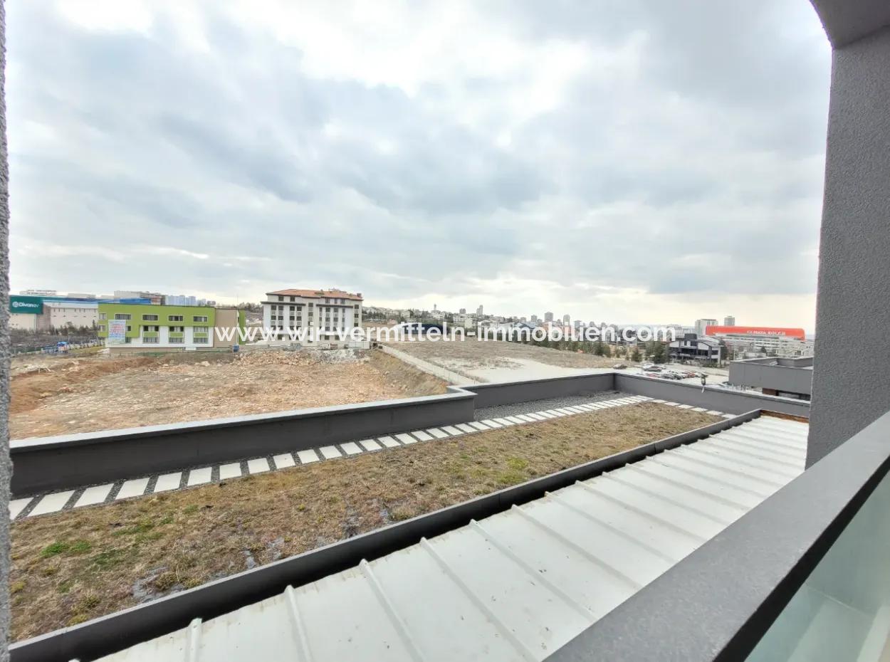 3+1 110 M² Wohnung Im 16. Stock Mit Blick Auf Den Boulevard Zum Verkauf Im Loft-Komplex Beytepe İncek Bulvar