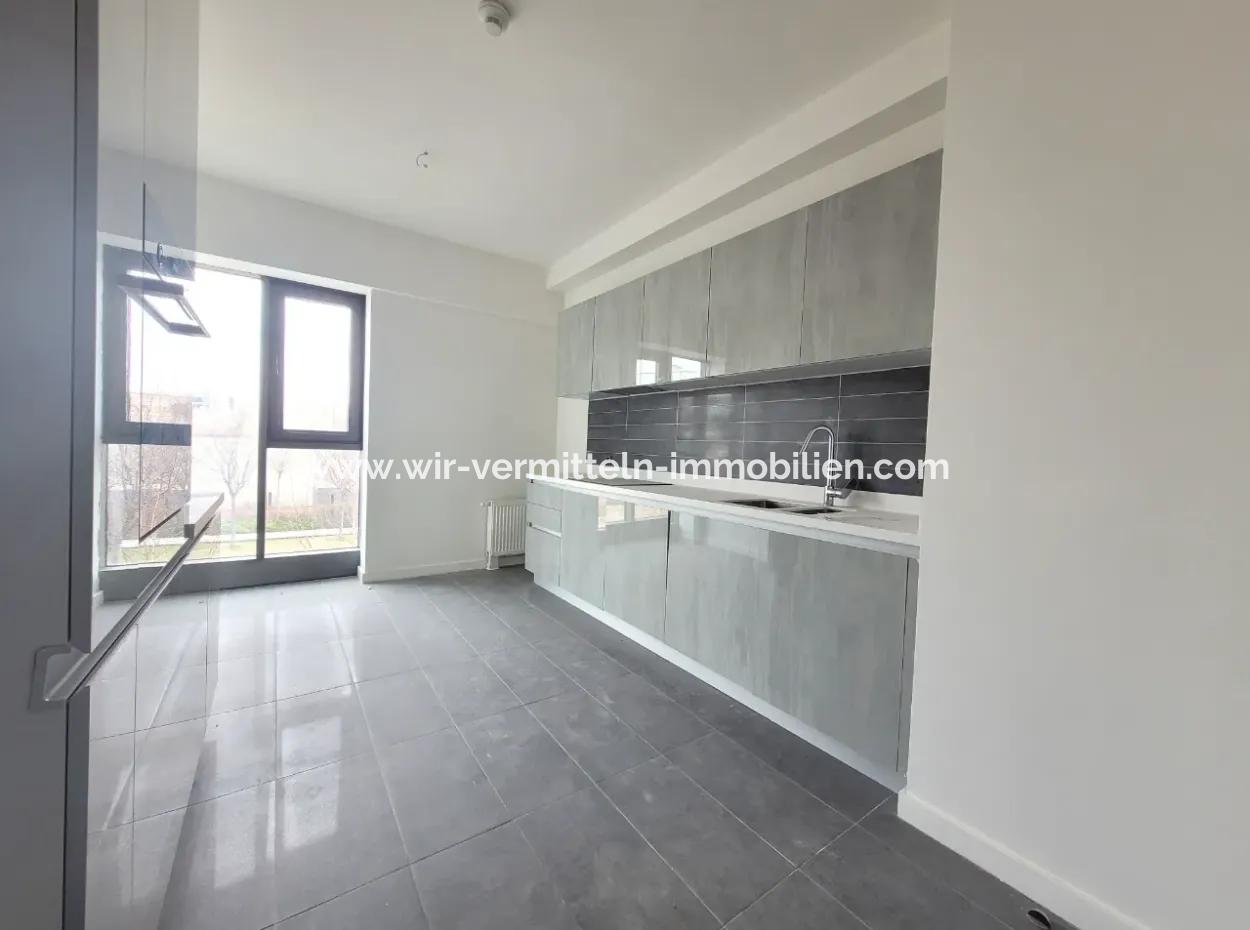 110 M2 2+1 6. Stock Mieterlose Wohnung Zum Verkauf In Beytepe İncek Bulvar Loft Complex