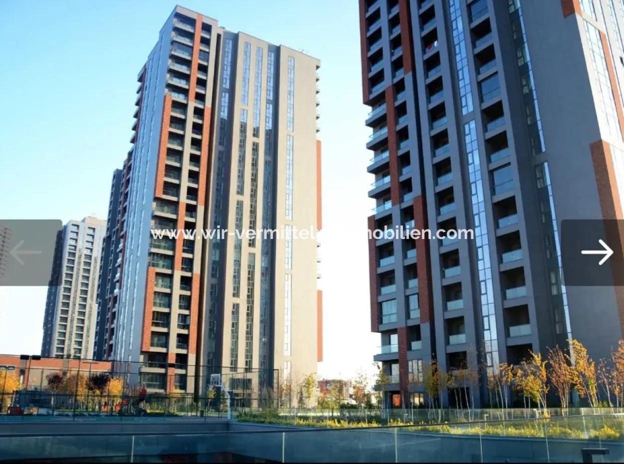 4+1 Mieterlose Wohnung Im 17. Stock Zum Verkauf Im Loft-Komplex Beytepe İncek Bulvar