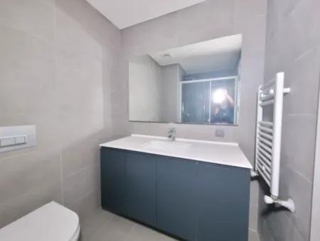 Beytepe İncek Bulvar Loft Zu Vermieten 2+1 68M² 21. Stock Boulevard Fassade Wohnung