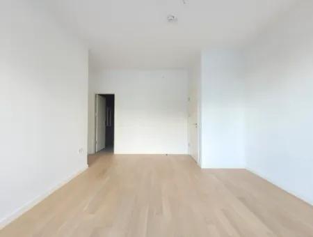 Incek Loft 3+1 Garden Duplex Apartment Mit Stadtblick Zum Verkauf