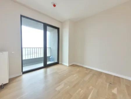 İncek Loft Zum Verkauf 2 1 85 M² Wohnung Mit Fassade Im 22. Stock