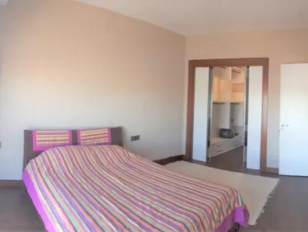 Leere, Luxuriöse Möblierte İncek Prestige 1+1 62 M² Wohnung Im 15. Stock Zum Verkauf