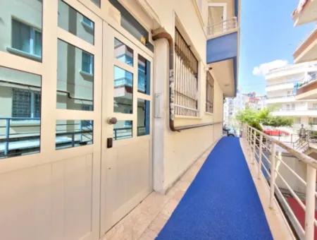 Leeres Etimesgut Alsancak Nachbarschaft Zum Verkauf 2+1 Reverse Duplex