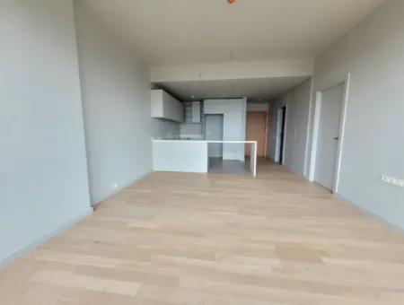 Leerstehendes İncek Loft Zum Verkauf 1+1 Wohnung Im 2. Stock Mit Seeblick