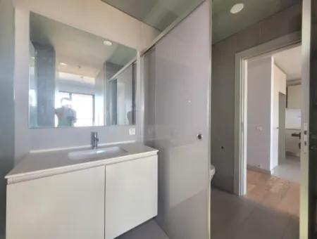 Leerstehendes İncek Loft Zum Verkauf 1+1 Wohnung Im 2. Stock Mit Seeblick