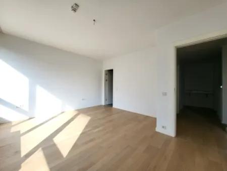 Traumhafte 2+1 Maisonette-Wohnung Mit Luxusausstattung In Gölbaşı / Ankara /Türkei
