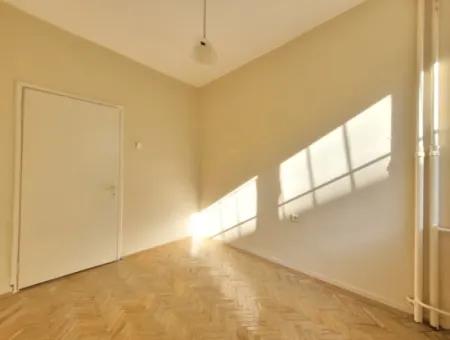 Ümitköy Zentrum Ümitköy Grundstück Zu Vermieten 100 M² 3+1 Gartengeschosswohnung Çankaya Ankara