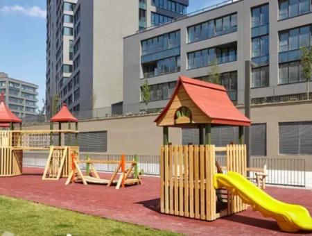 Traumhafte 2+1 Garten-Maisonette-Wohnung Mit Luxusausstattung In Gölbaşı / Ankara /Türkei