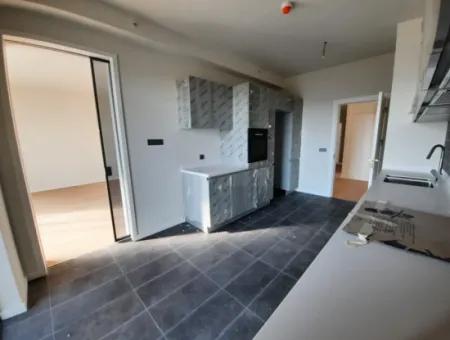 4+1 Mieterlose Wohnung Im 17. Stock Zum Verkauf Im Loft-Komplex Beytepe İncek Bulvar