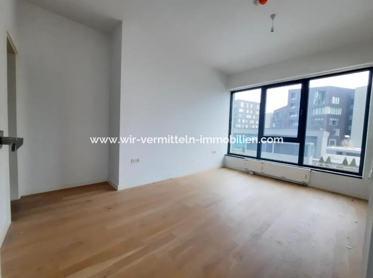 Fantastic 3+1 Garden Duplex Apartment With Luxury Amenities In Gölbaşı - Ankara -Turkey
