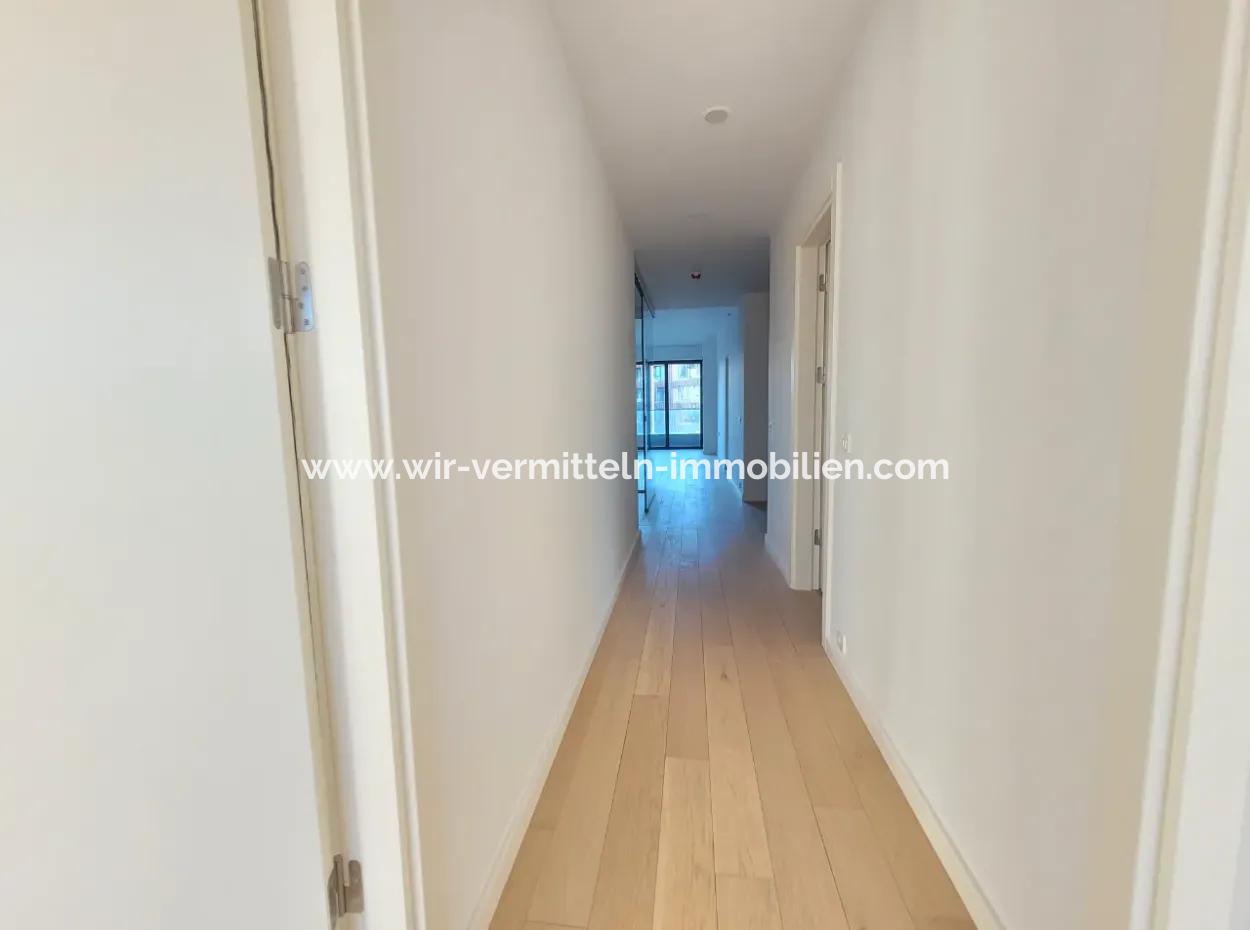 2,5+1 Tenantless Apartment With Landscape View For Sale In İncek Loft Complex