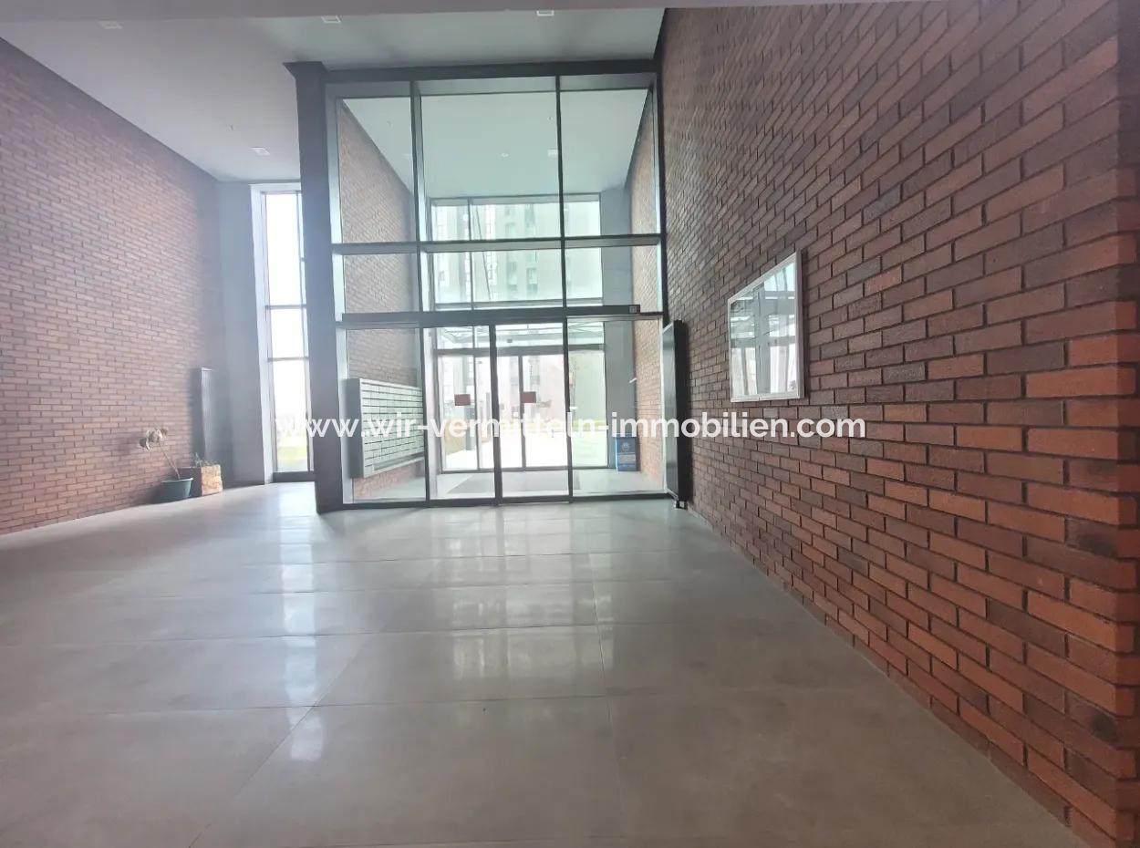 110 M2 2+1 3St Floor Tenantless Apartment For Sale In Beytepe İncek Bulvar Loft Complex