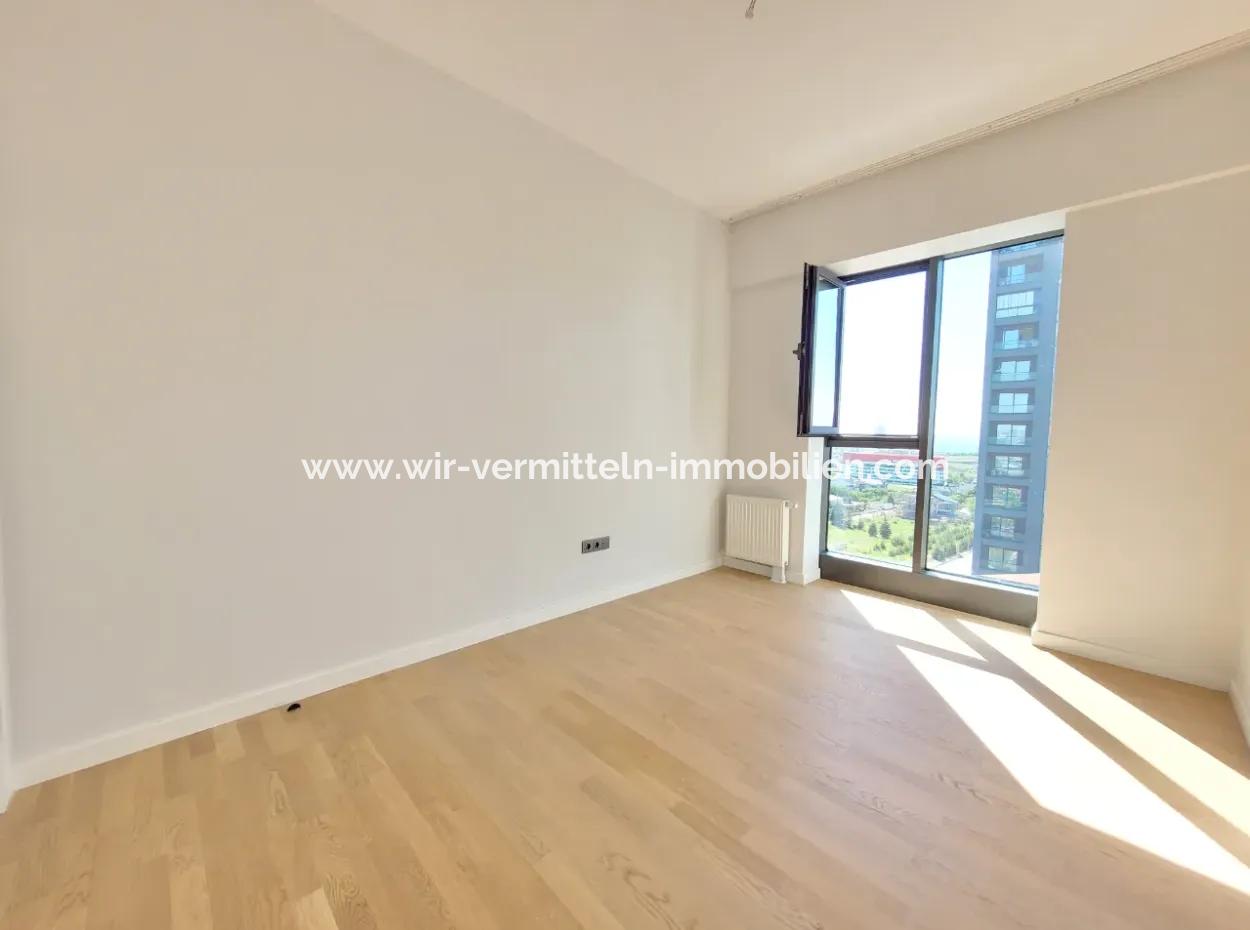 3+1 110M² 8Th Floor Boulevard View Apartment For Sale In Beytepe İncek Bulvar Loft Complex