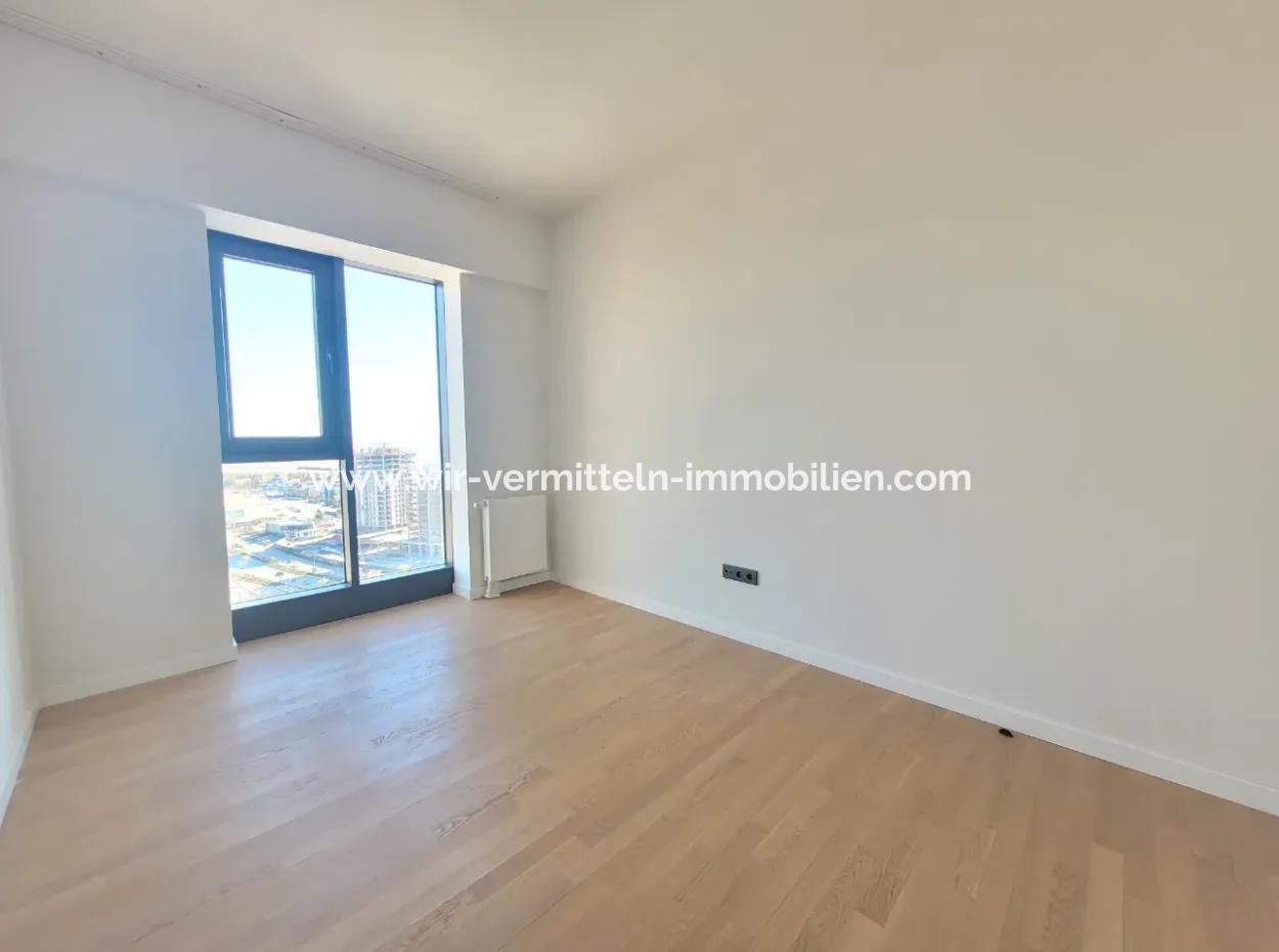 3+1 110M² 19Th Floor Boulevard View Apartment For Sale In Beytepe İncek Bulvar Loft Complex
