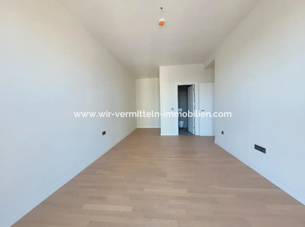 3+1 110M² 19Th Floor Boulevard View Apartment For Sale In Beytepe İncek Bulvar Loft Complex