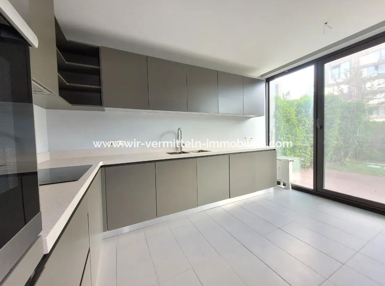 Empty İncek Loft 3+1 Garden Duplex Landscape View Apartment For Sale In Gölbaşı - Ankara -Turkey