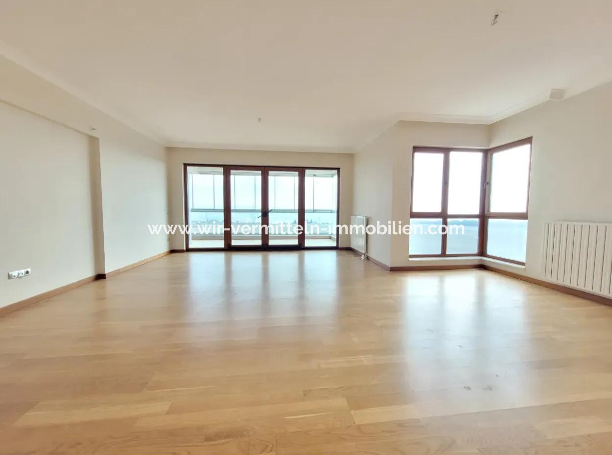 4+1 207 M² Lake View Apartment For Sale In Vacant İncek Nata
