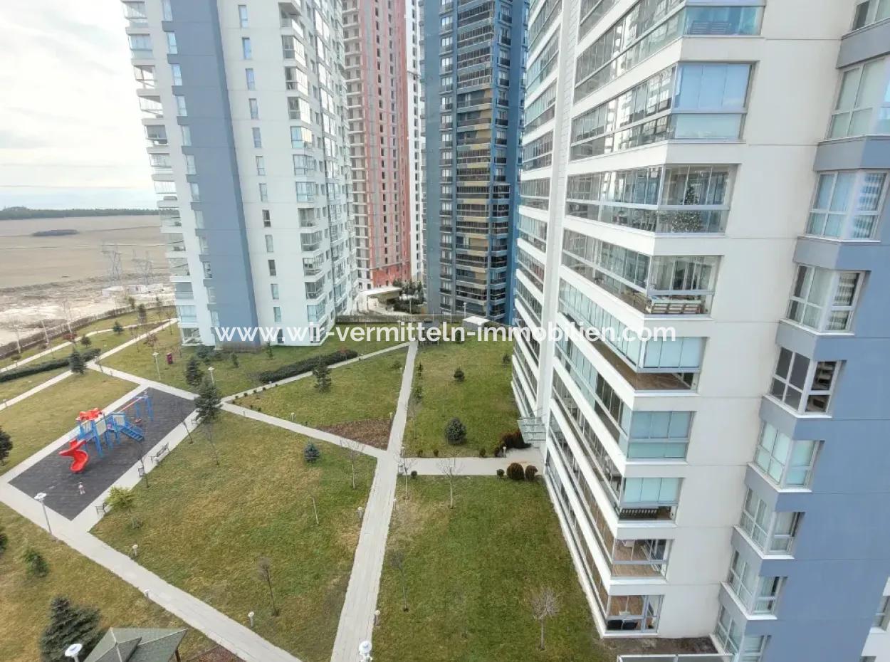 4+1 207 M² Lake View Apartment For Sale In Vacant İncek Nata