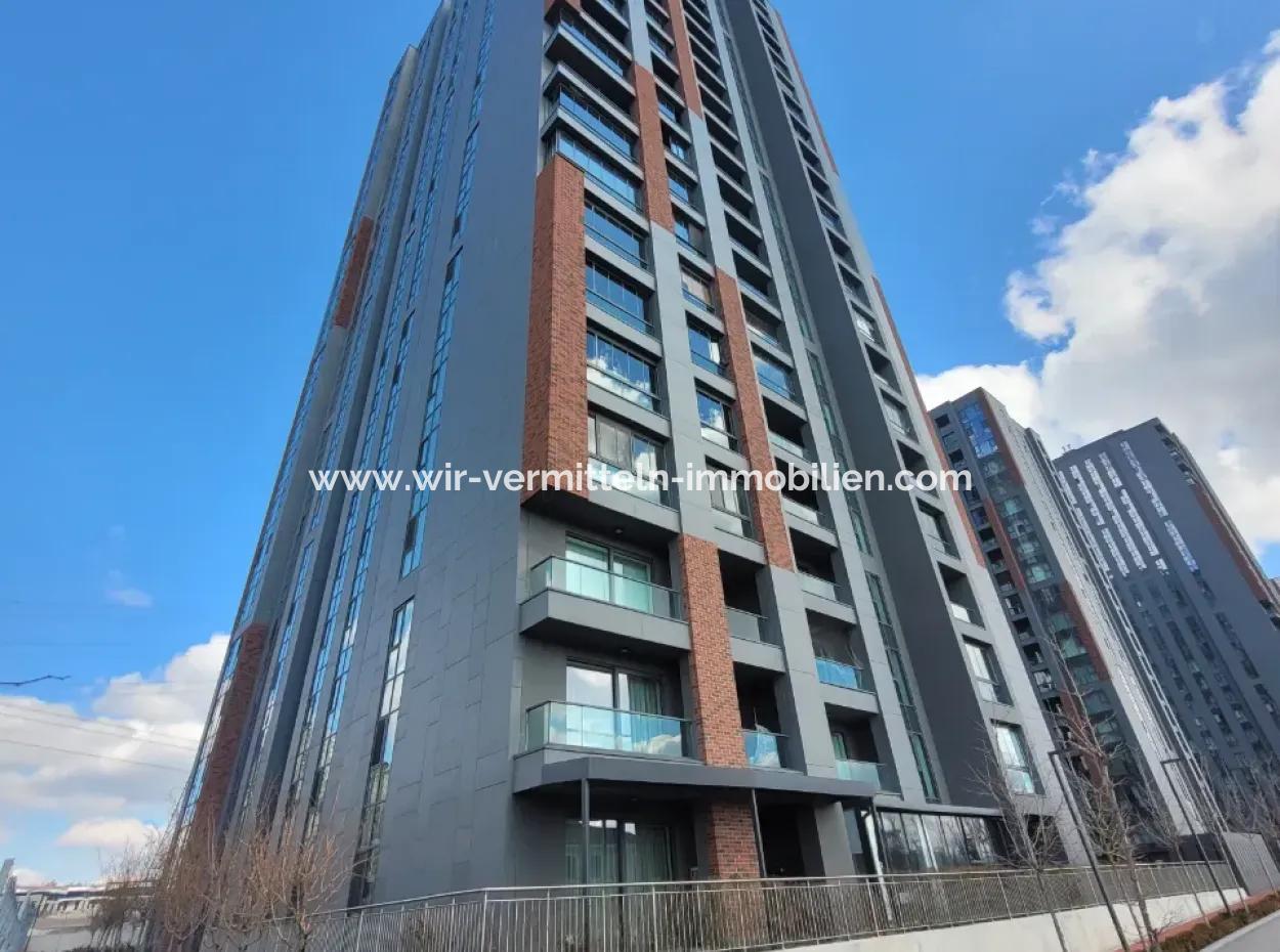 Beytepe İncek Bulvar Loft For Sale 1+1 55 M² 17Th Floor Apartment