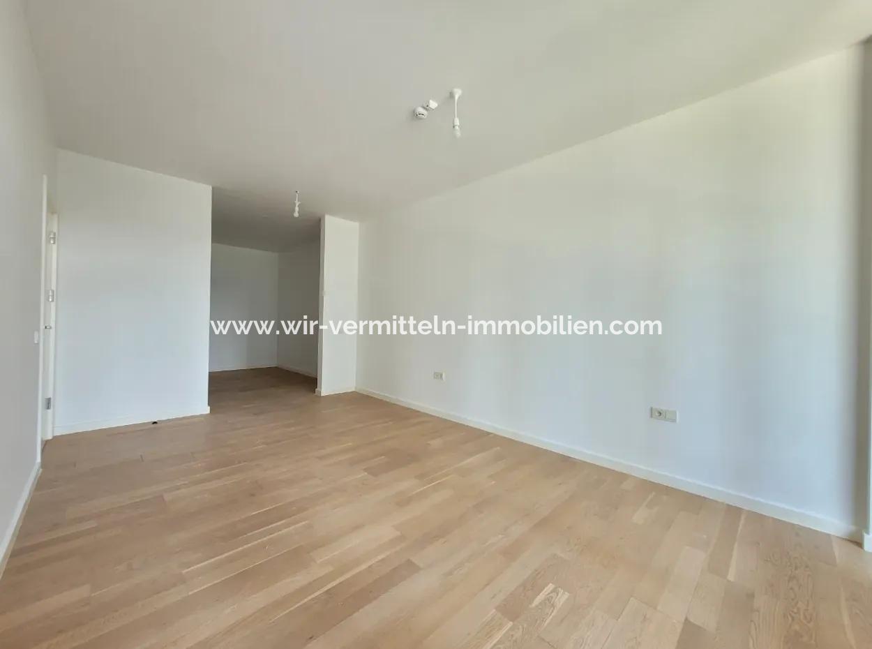 İncek Loft For Sale 3.5+1 140 M² 3Rd Floor Landscape Facade Apartment