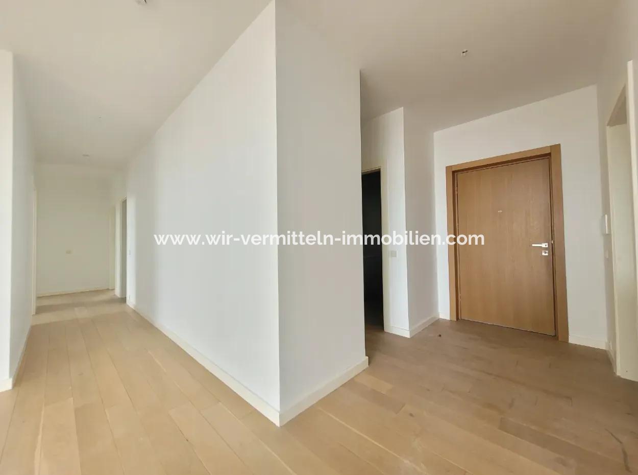 Empty İncek Loft For Sale Terrace 4+1 Mogan View 146 M² 1St Floor Apartment