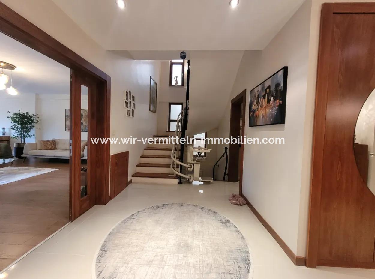 340 M² Panoramic View Fully Detached Duplex Villa For Sale
