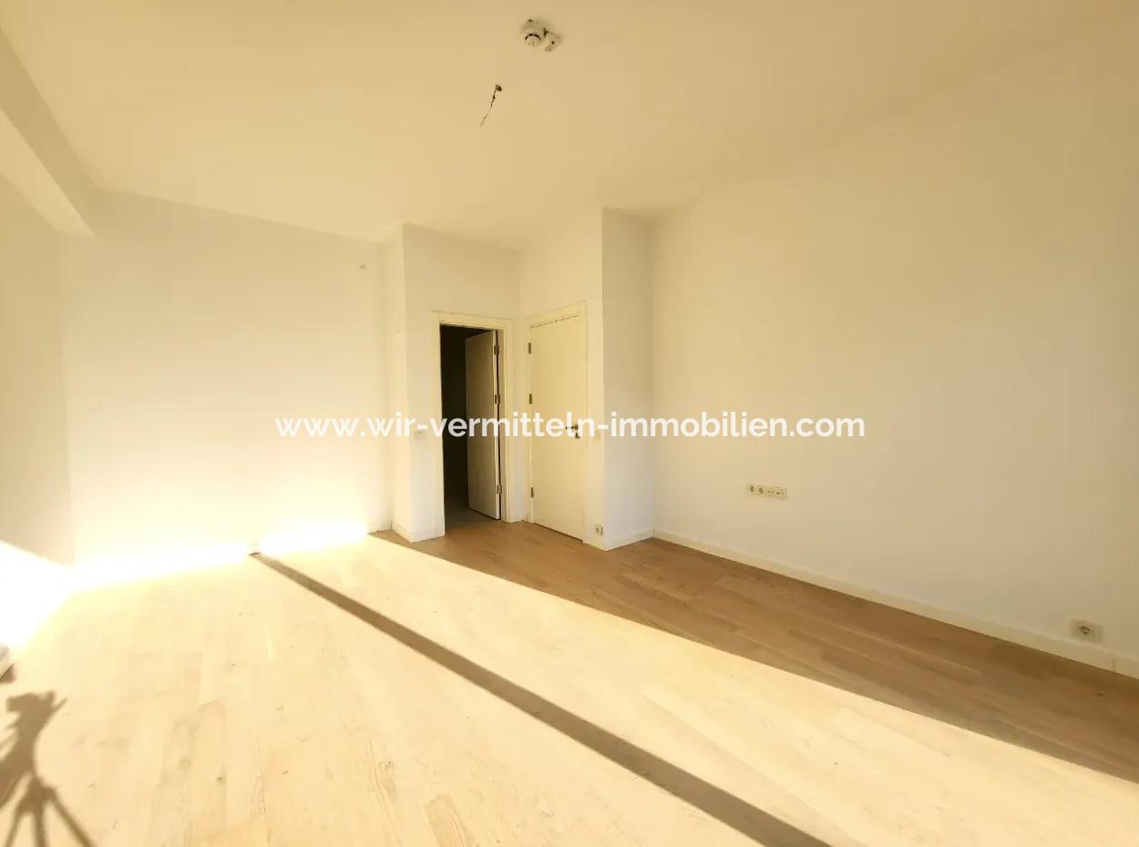 İncek Loft Suitable For Credit For Sale 2,5+1 Ground Floor Flat With Landscape View 2 Gardens