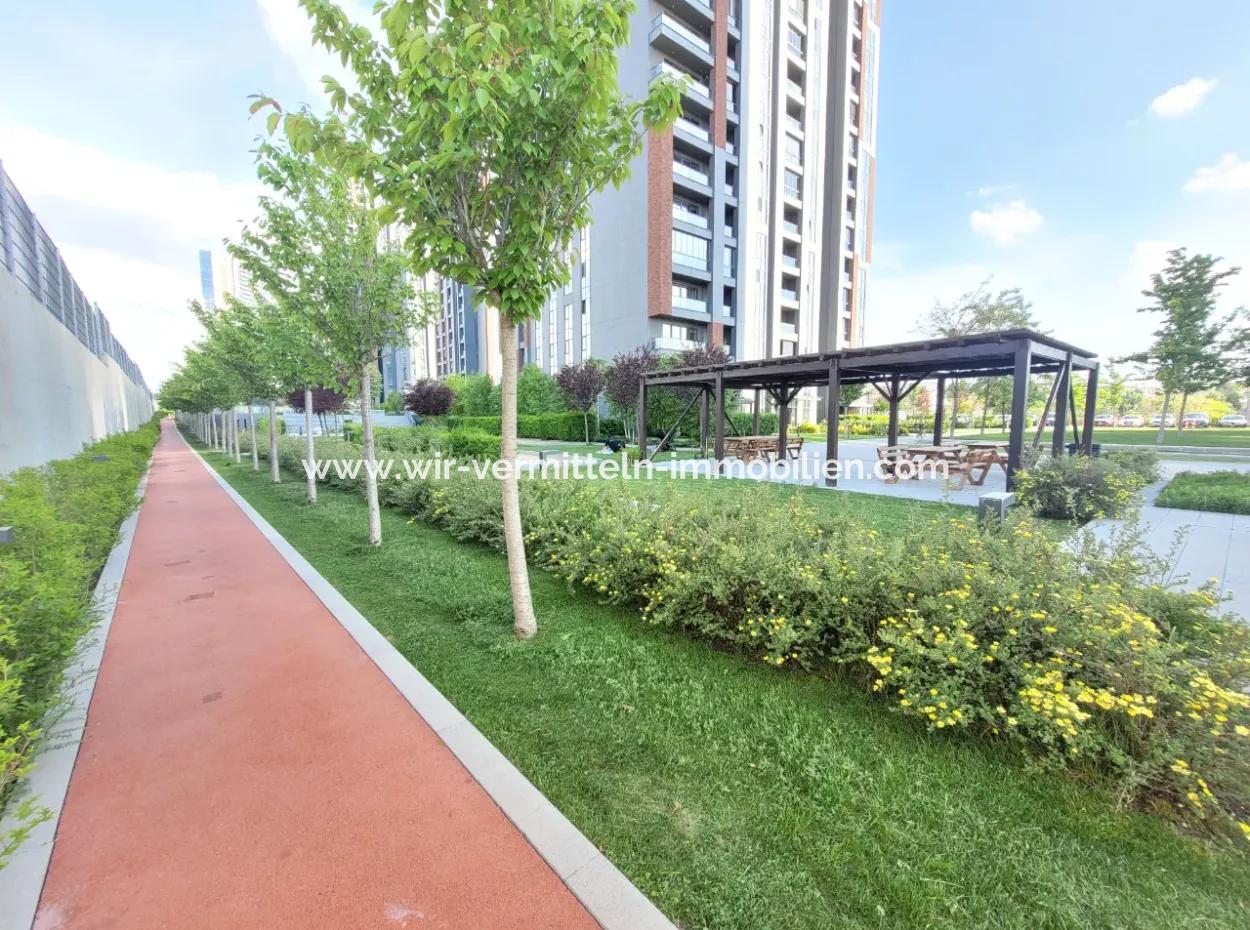 For Rent Beytepe İncek Bulvar Loft For Sale 1+1 45 M² 18Th Floor Flat