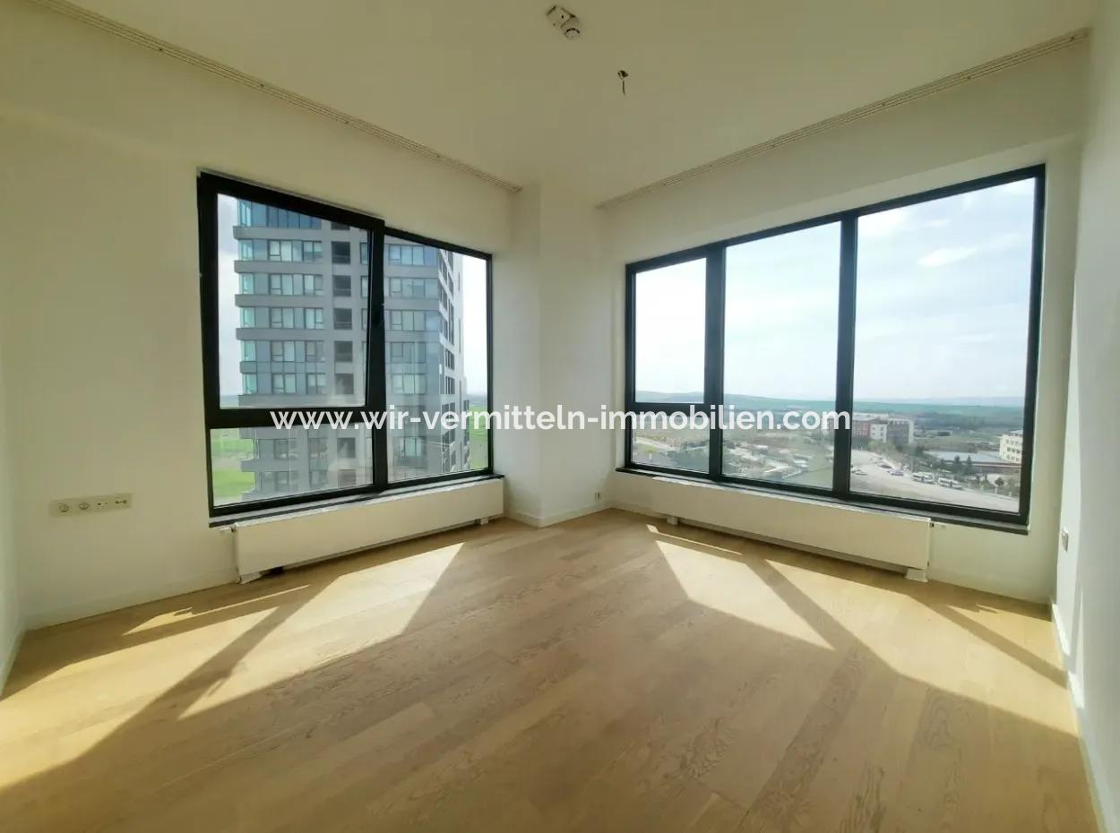 Fantastic 5,5+1 Apartment With Luxury Amenities In Gölbaşı / Ankara / Turkey